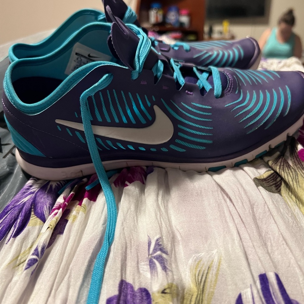Nike free running shoes